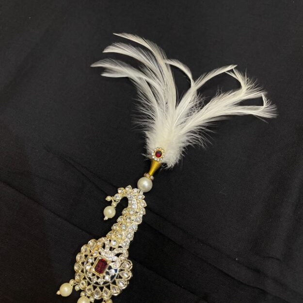 Pagdi Brooch