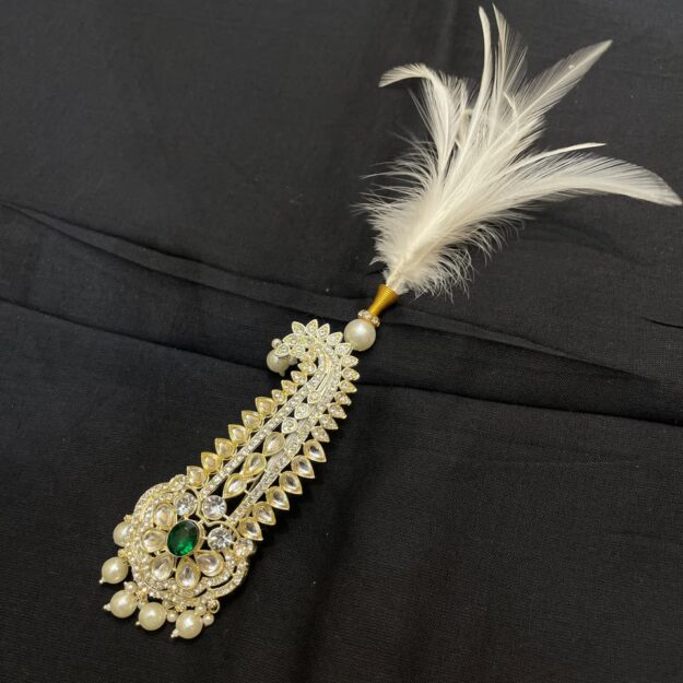 Pagdi Brooch