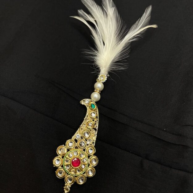 Pagdi Brooch