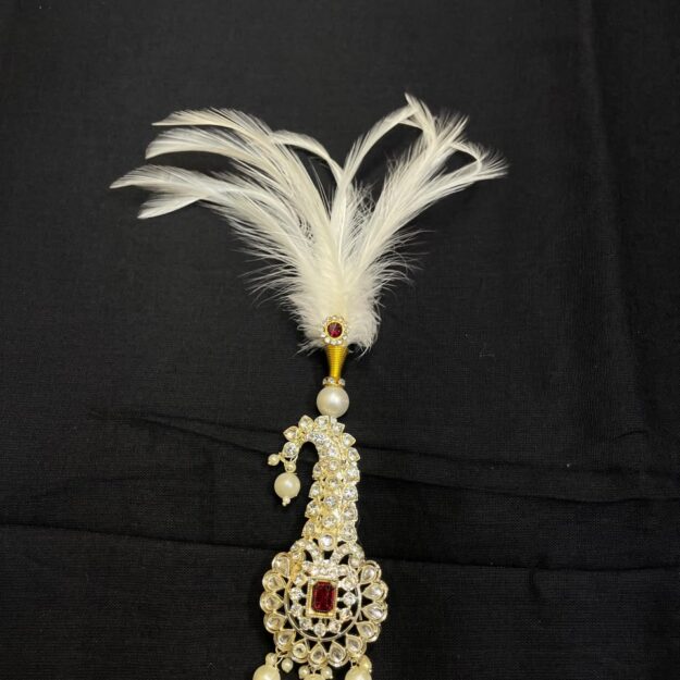 Pagdi Brooch