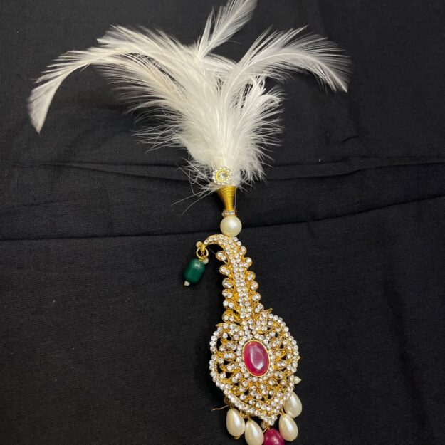Pagdi Brooch