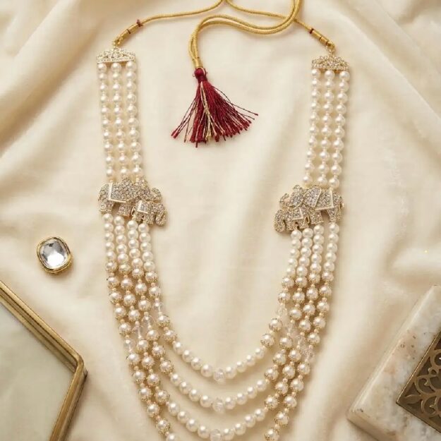 Regal Gaja (Elephant) Motif Kundan & Pearl Haar.